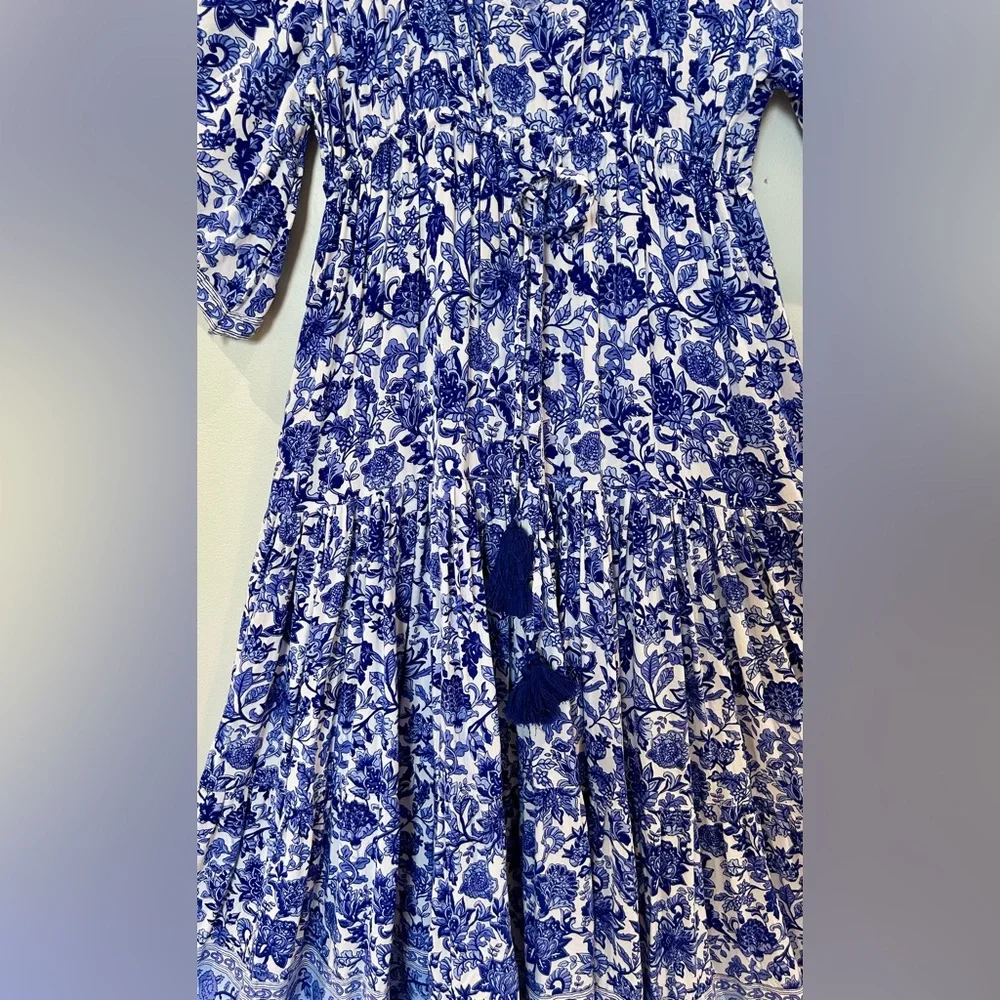 Mary Marshmallow- Anna Floral Blue and White Maxi Dress - Picture 4 of 7
